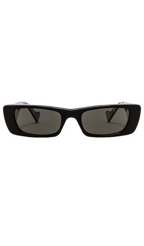 Fluo Rectangular Sunglasses in Black - Gucci - Modalova