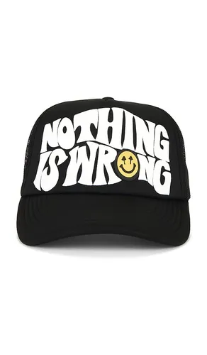Nothing is Wrong Trucker Hat in - Happy Caps - Modalova