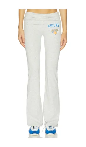 Knicks Foldover Pant in Grey. - size L (also in XS) - Hype and Vice - Modalova
