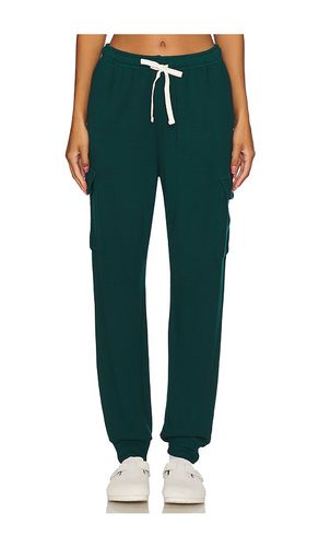 Pantalón deportivo supersoft fleece cuff cargo en color verde oscuro talla L en - Dark Green. Talla L (también en M, S, XL, XS) - MONROW - Modalova