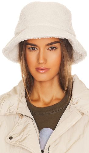 Hat Attack Sherpa Hat in Cream - Hat Attack - Modalova