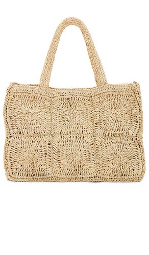 Portia Luxe Tote in Beige - Hat Attack - Modalova