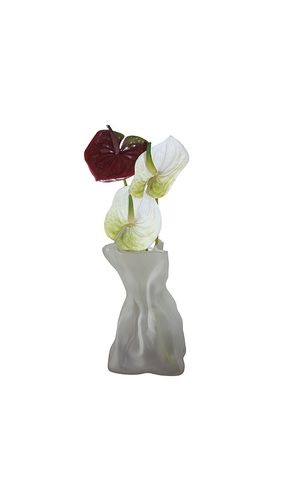 HueGah Home Orsa Vase in White - HueGah Home - Modalova