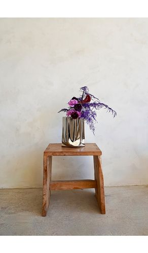 Esmee Vase in - HueGah Home - Modalova