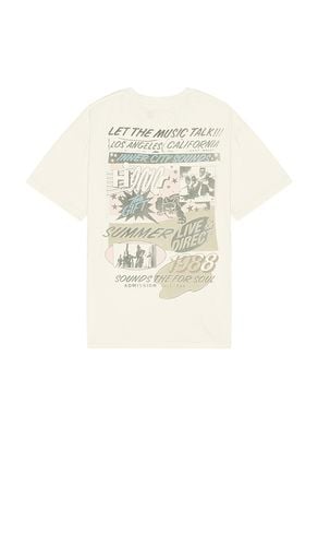 Music Language Tee in . Taglia M, S, XL/1X - Honor The Gift - Modalova