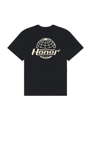 Honor Globe Logo Tee in . Size S, XL/1X - Honor The Gift - Modalova