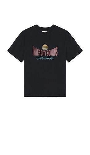 Inner City Sounds Tee in . Taglia M, S, XL/1X - Honor The Gift - Modalova