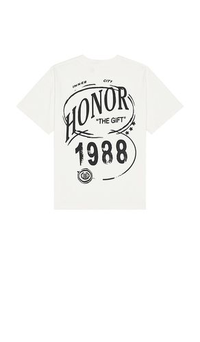 Honor 1988 T-Shirt in . Size M, S, XL/1X - Honor The Gift - Modalova