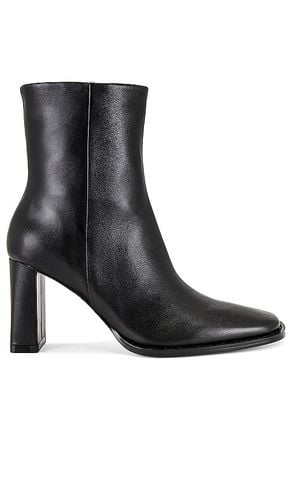 X REVOLVE Rosetta Boot in . Size 6.5, 7, 8, 9, 9.5 - House of Harlow 1960 - Modalova