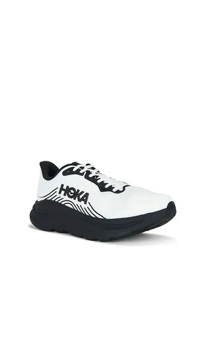 Clifton 11 Sneaker in & . - size 10 (also in 10.5, 11.5, 7) - HOKA - Modalova