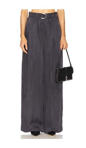 Wide Double Pleat Trouser in Charcoal. - size 2 (also in 6, 8) - Helmut Lang - Modalova