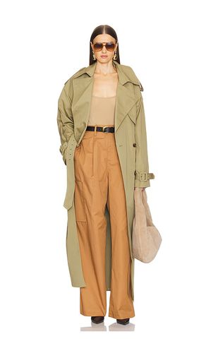 Classic Oversized Trench in . - size L (also in M, S, XL) - Helsa - Modalova