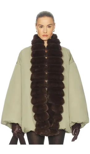 Bubble Puffer With Faux Fur in Green. - size S (also in M, L, XL) - Helsa - Modalova