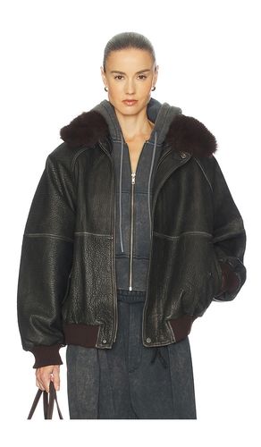 The Oversized Leather Bomber With Faux Fur Collar in . Size M. Also in S - Helsa - Modalova