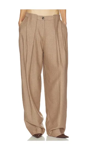 Italian Herringbone Tomboy Trouser in Brown. - size L (also in M, S, XS) - Helsa - Modalova