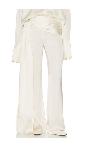 HOSE SATIN PANTS WITH TIE AND FRINGE in . Größe L. Also in M, S, XS, XXS - Helsa - Modalova