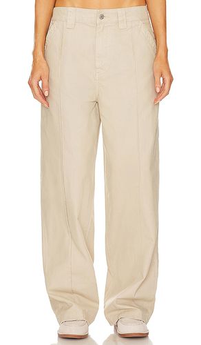 Workwear Oversized Pant in Beige. - size M (also in S, XL, XS) - Helsa - Modalova