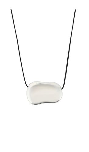 Julia Long Pendant Necklace in - Heaven Mayhem - Modalova