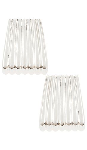 Ribbed Maxi Earrings in Metallic - Heaven Mayhem - Modalova