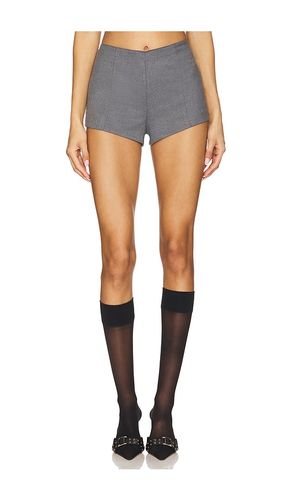 Delanie Hot Short in . Size L. Also in XL - h:ours - Modalova
