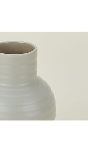 Large Essential Ceramic Vase in - HAWKINS NEW YORK - Modalova
