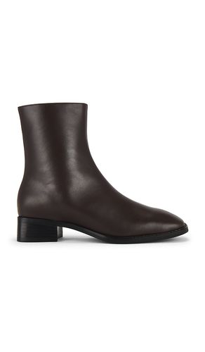 Tour Boot in Brown. - size 6 (also in 7, 8, 9) - INTENTIONALLY BLANK - Modalova