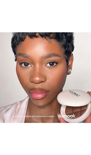 Bronceador soft touch bronzer en color marrón talla all - ICONIC LONDON - Modalova