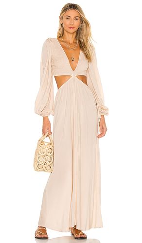 Julie Solid Ruched Bodice Cutaway Maxi Dress in Beige. - size M (also in S, XS) - Indah - Modalova