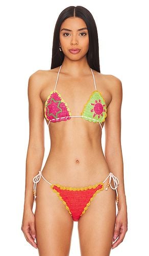 The Crochet Tri Bikini Top in Orange. - size M/L (also in XL, XS/S) - It's Now Cool - Modalova