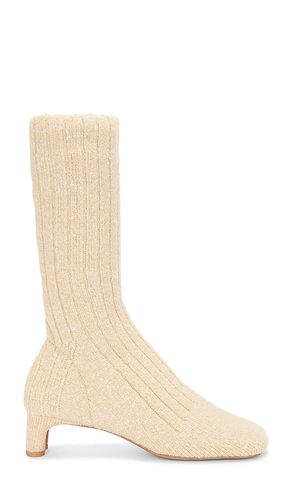 Fitted Boots in Cream. - size 7.5 (also in 8) - Jeffrey Campbell - Modalova