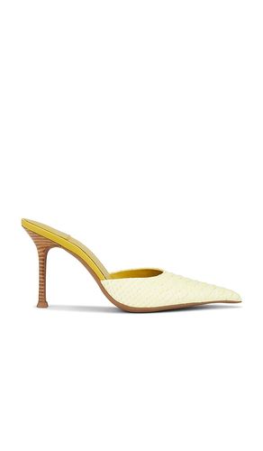 Robyn Pump in Yellow. - size 6 (also in 9.5) - Jeffrey Campbell - Modalova