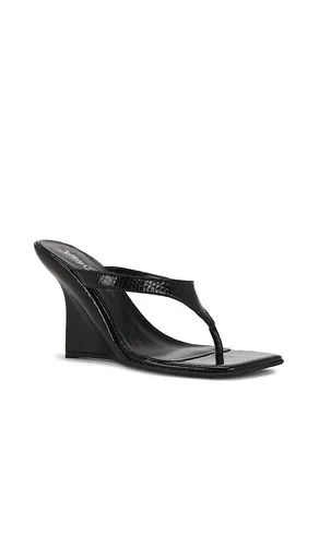 Romee Sandal in Black. - size 10 (also in 8) - Jeffrey Campbell - Modalova