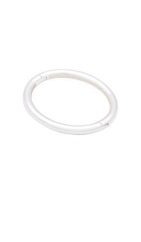 Gia Bangle in - Jenny Bird - Modalova