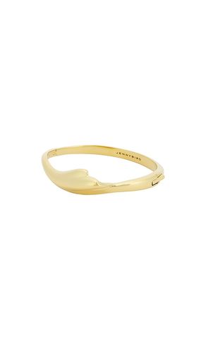 Portia Bangle in Metallic - Jenny Bird - Modalova