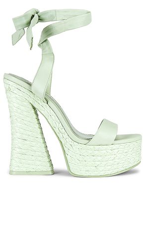 X REVOLVE Webster Sandal in Mint. - size 6.5 (also in 9, 9.5) - JLO Jennifer Lopez - Modalova