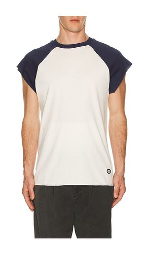Rueben Tee in . Size M. Also in XL/1X - SIMKHAI - Modalova