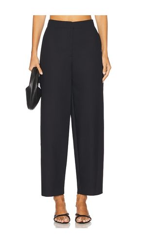 Waldon Curved Leg Pant in . - size 0 (also in 10, 2, 4, 6, 8) - SIMKHAI - Modalova