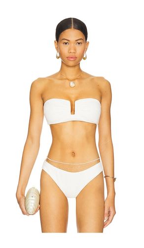 Sandra Bandeau Bikini Top in Ivory. - size L (also in M, XS) - SIMKHAI - Modalova