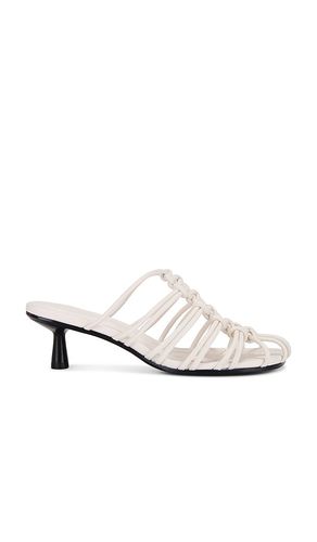 Braided Mid Heel in Ivory. - size 36 (also in 37, 38, 39, 40) - SIMKHAI - Modalova