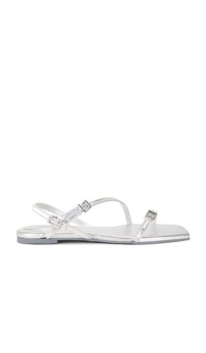 Carey Metallic Strappy Flat Sandal in Metallic , grey. - size 38 (also in 39) - SIMKHAI - Modalova