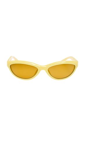 Curvo Sunglasses in - JACQUEMUS - Modalova