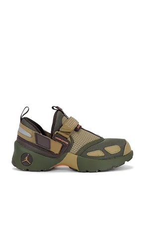 Trunner LX Sneaker in Brown,Green. - size 6 (also in 7) - Jordan - Modalova