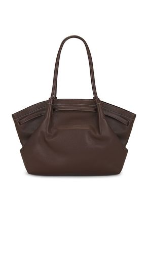 Hana Large Tote Bag in - JW PEI - Modalova