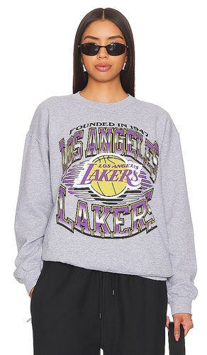 Lakers Chrome Lines Crew Sweatshirt in . Size M, S, XL/1X - Junk Food - Modalova