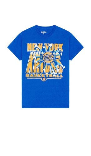 Knicks Break Through Tee in . Size M, S, XL/1X - Junk Food - Modalova