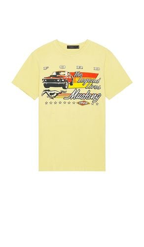 Mustang The Legend Lives Tee in . Size XL/1X - Junk Food - Modalova