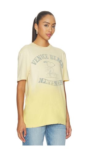 Venice Beach Snoopy Tee in Cream. - size M (also in S) - Junk Food - Modalova