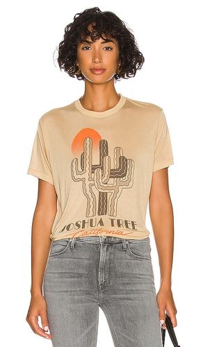 Joshua Tree Cactus Tee in Beige. - size L (also in M, S) - Junk Food - Modalova