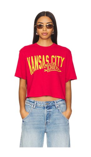 Chiefs Dual Threat Mock Neck Crop Tee in . - size L (also in M, S, XL, XS) - Junk Food - Modalova