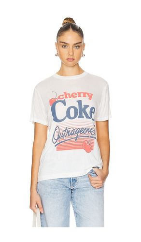 Cherry Coke Outrageous Tee in White. - size S (also in XS) - Junk Food - Modalova